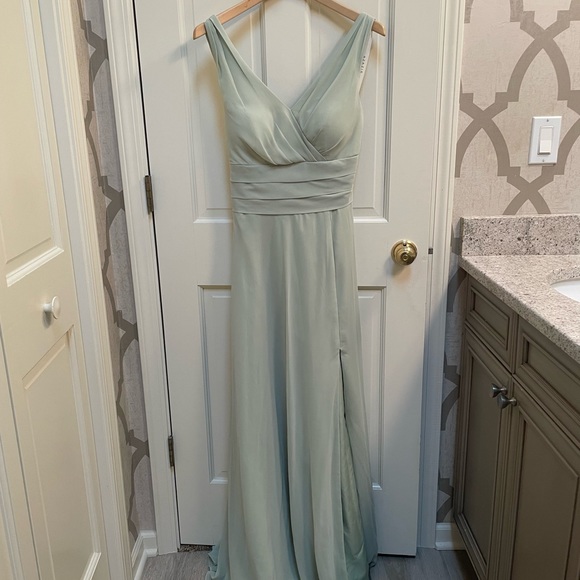 NWT. Azazie Bianca Dress - Picture 8 of 8
